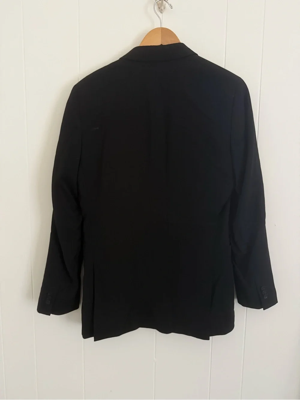 Cerruti 1881 tailored black